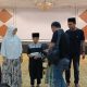 Fastabiqul Khoirot Ramadan, JMP dan Pegadaian Syariah Pamekasan Berbagi Kebahagiaan dengan Anak Yatim